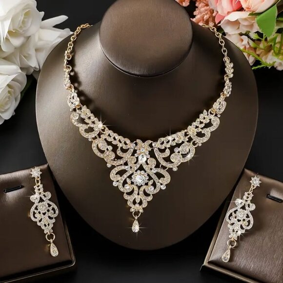 Gold-tone Rhinestone Necklace & Earrings Set Statement Piece - Picture 1 of 4